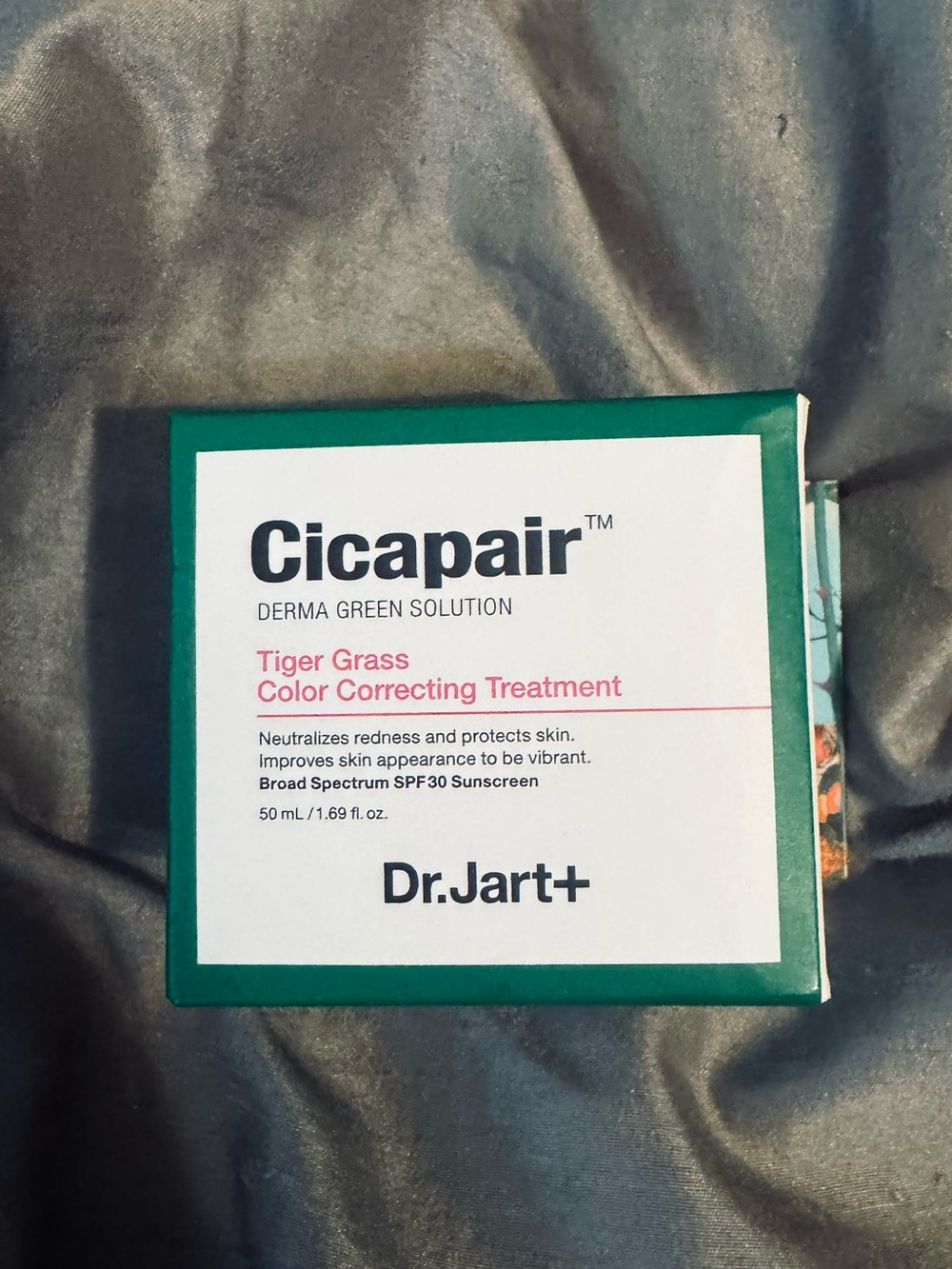 Dr. Jart+ Cicapair Tiger Grass Color Correcting Treatment - Green